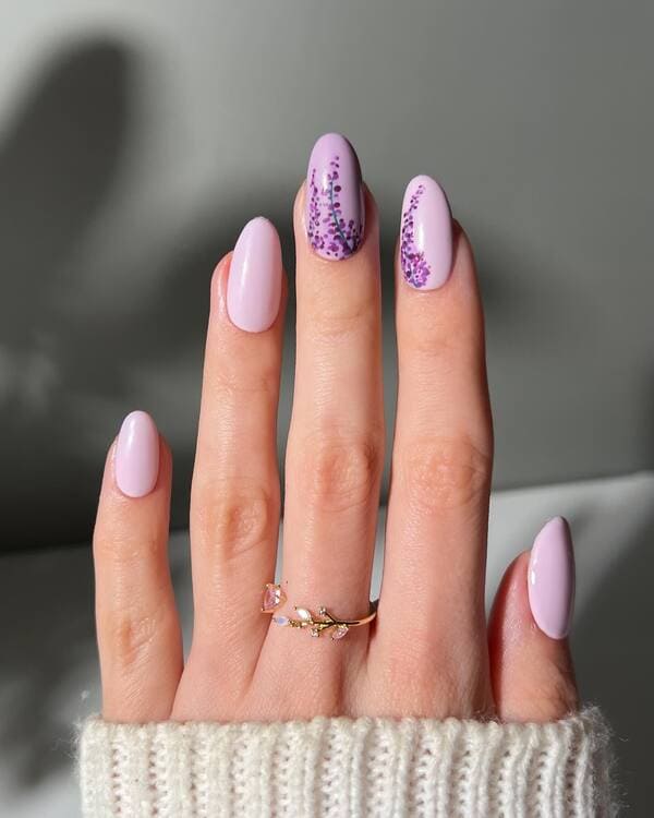 spring nails with purple floral design